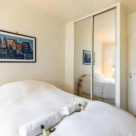 Guestready - Artful Abode In Heart Paris